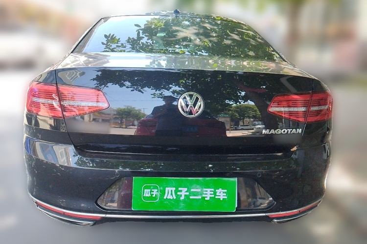 Used Volkswagen Magotan 2018 380TSI DSG Prestige Model Rear