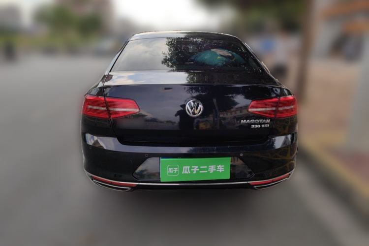 Used Volkswagen Magotan 2018 330TSI DSG Luxury Model Rear