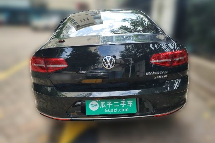 Used Volkswagen Magotan 2018 330TSI DSG Luxury Model Rear