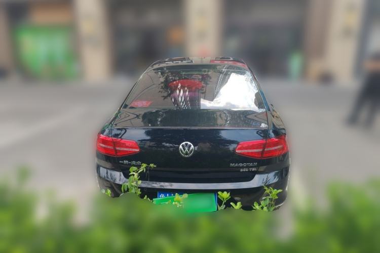 Used Volkswagen Magotan 2018 330TSI DSG Luxury Model Rear