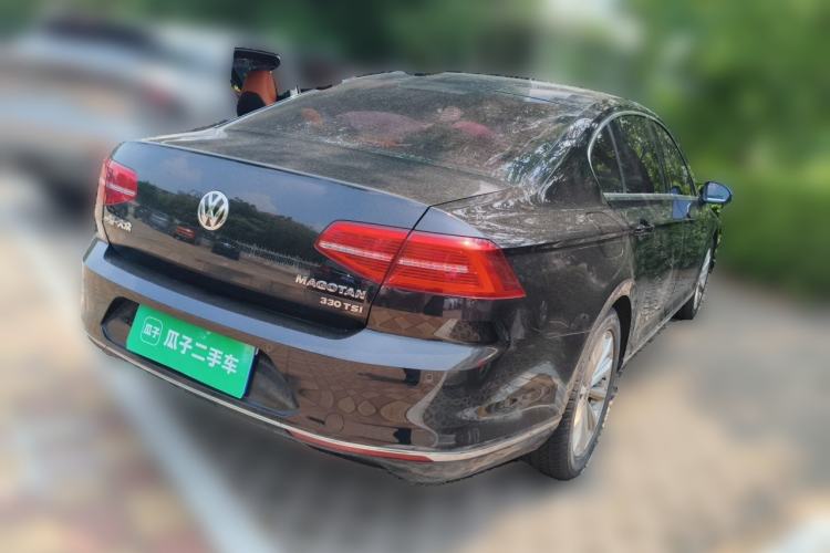 Used Volkswagen Magotan 2018 330TSI DSG Advanced Model Rear Right 45 Deg