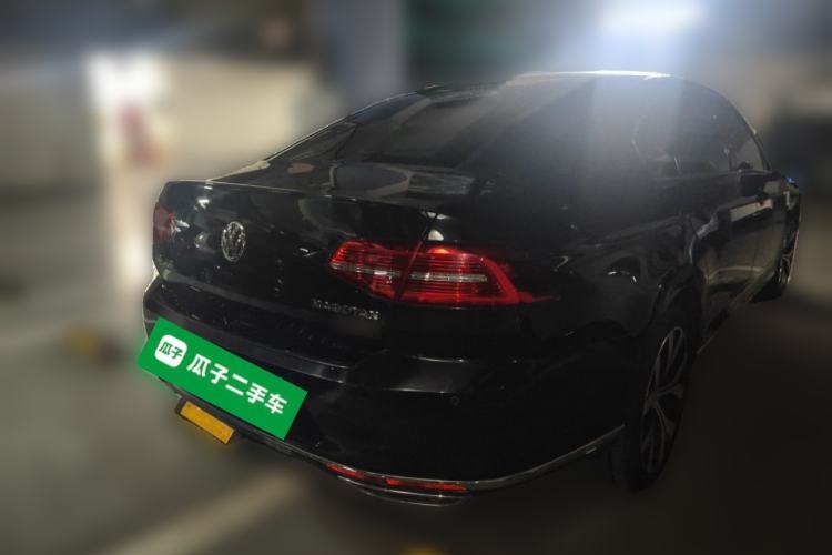 Used Volkswagen Magotan 2018 330TSI DSG Advanced Model Rear Right 45 Deg