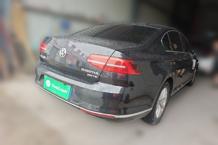 Used Volkswagen Magotan 2018 280TSI DSG Comfort Model Rear Right 45 Deg