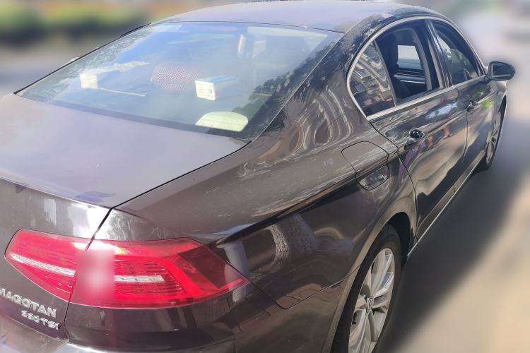Used Volkswagen Magotan 2018 Facelift 330TSI DSG Luxury Model Rear Right 45 Deg
