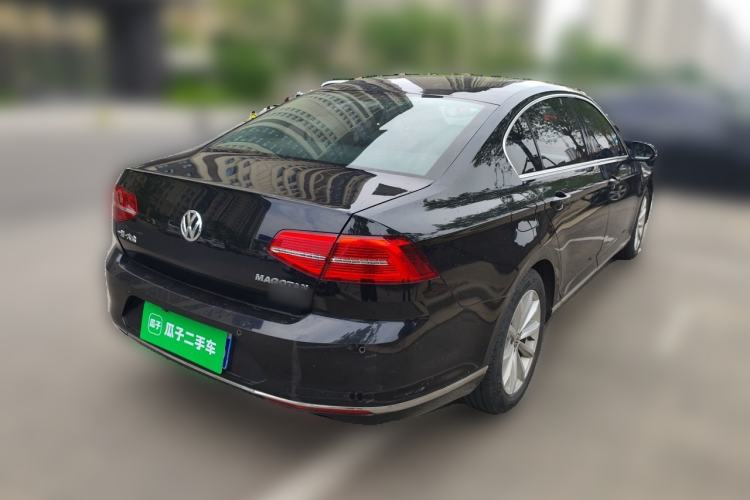 Used Volkswagen Magotan 2018 330TSI DSG Advanced Model Rear Right 45 Deg