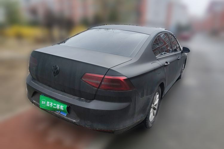 Used Volkswagen Magotan 2018 280TSI DSG Comfort Model Rear Right 45 Deg