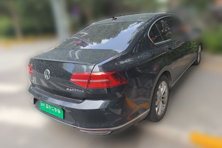 Used Volkswagen Magotan 2018 Facelift 330TSI DSG Luxury Model Rear Right 45 Deg