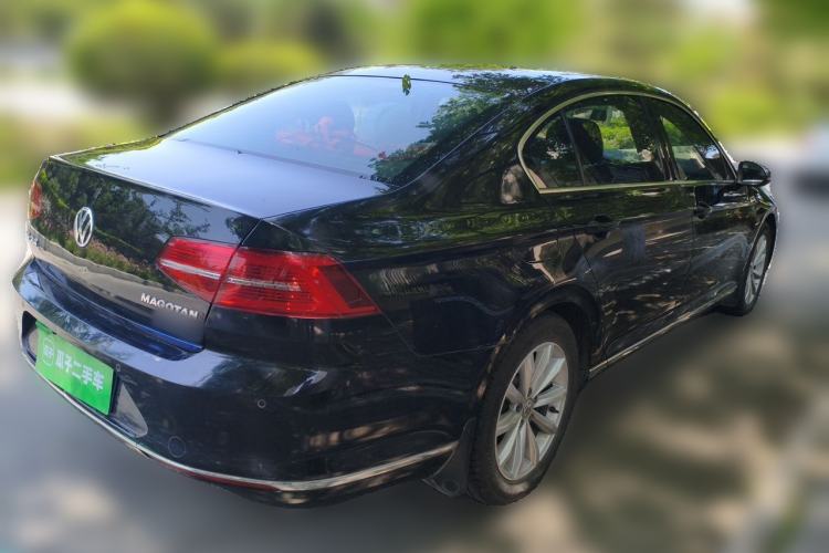 Used Volkswagen Magotan 2018 330TSI DSG Advanced Model Rear Right 45 Deg