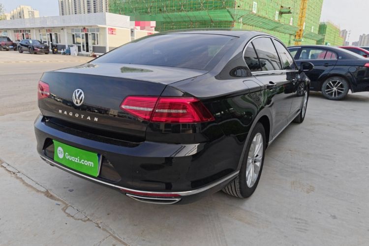 Used Volkswagen Magotan 2018 Facelift 330TSI DSG Luxury Model Rear Right 45 Deg