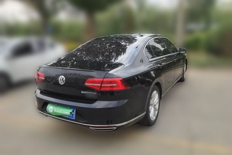 Used Volkswagen Magotan 2018 Facelift 330TSI DSG Luxury Model Rear Right 45 Deg