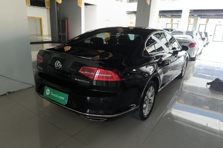 Used Volkswagen Magotan 2018 Facelift 330TSI DSG Luxury Model Rear Right 45 Deg