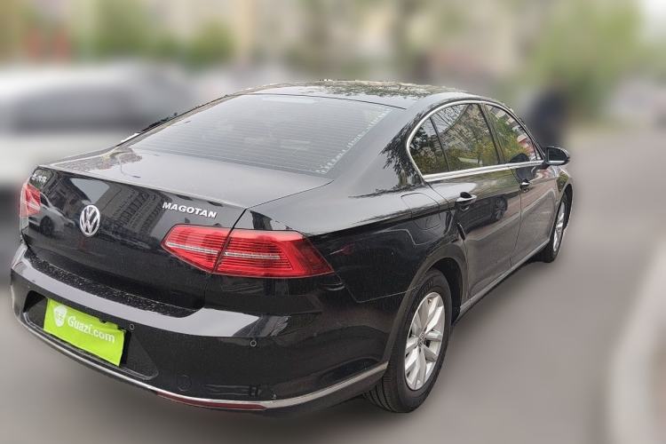 Used Volkswagen Magotan 2018 280TSI DSG Comfort Model Rear Right 45 Deg