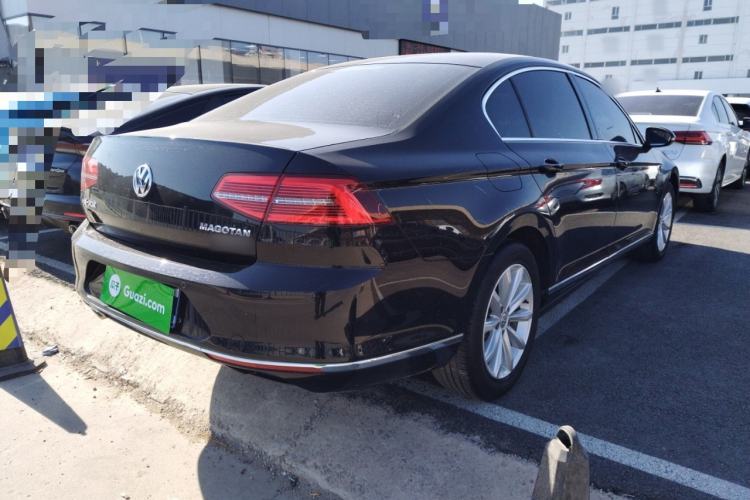 Used Volkswagen Magotan 2018 280TSI DSG Leading Model Rear Right 45 Deg