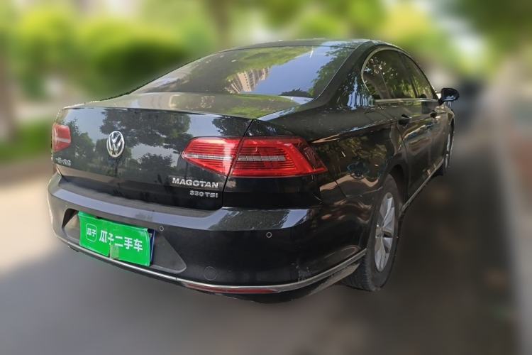 Used Volkswagen Magotan 2018 280TSI DSG Comfort Model Rear Right 45 Deg