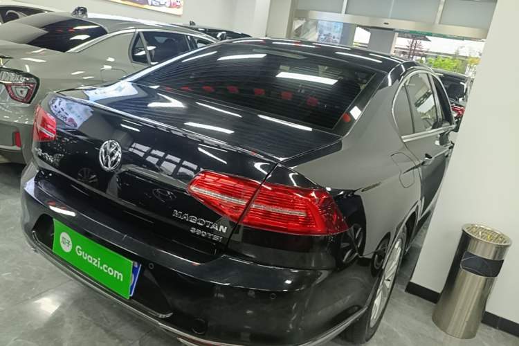 Used Volkswagen Magotan 2018 Facelift 380TSI DSG Luxury Version Rear Right 45 Deg