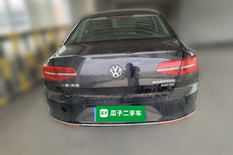 Used Volkswagen Magotan 2018 330TSI DSG Advanced Model Rear