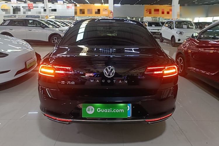 Used Volkswagen Magotan 2018 Facelift 330TSI DSG Luxury Model Rear