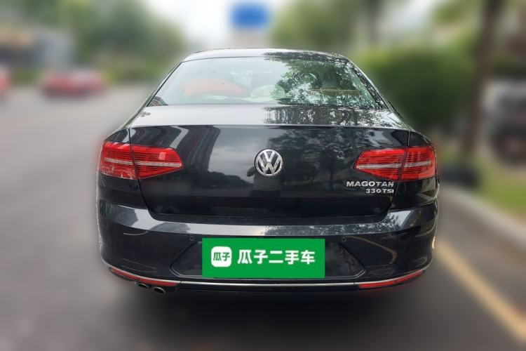 Used Volkswagen Magotan 2018 330TSI DSG Advanced Model Rear