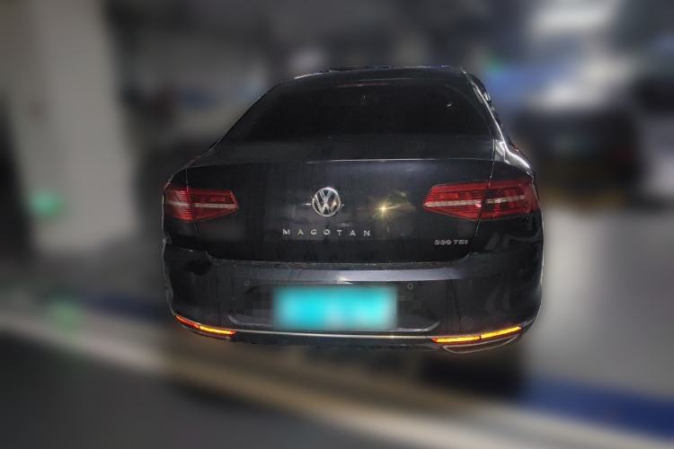 Used Volkswagen Magotan 2018 Facelift 330TSI DSG Luxury Model Rear