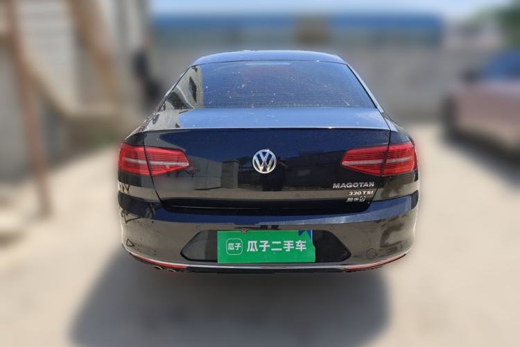 Used Volkswagen Magotan 2018 330TSI DSG Advanced Model Rear