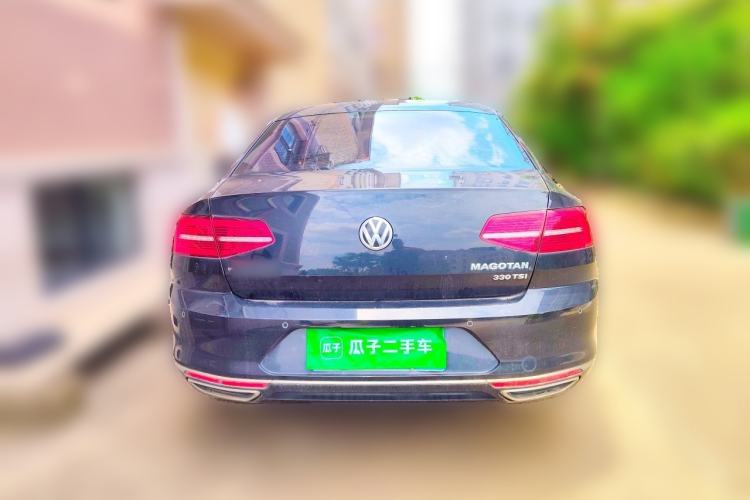 Used Volkswagen Magotan 2018 330TSI DSG Luxury Model Rear