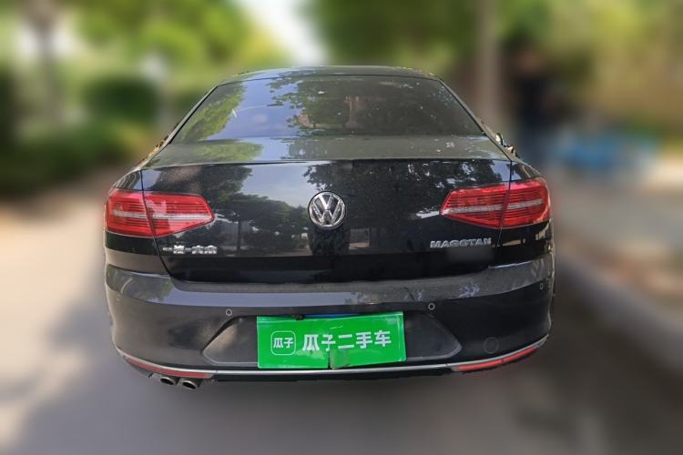 Used Volkswagen Magotan 2018 280TSI DSG Comfort Model Rear