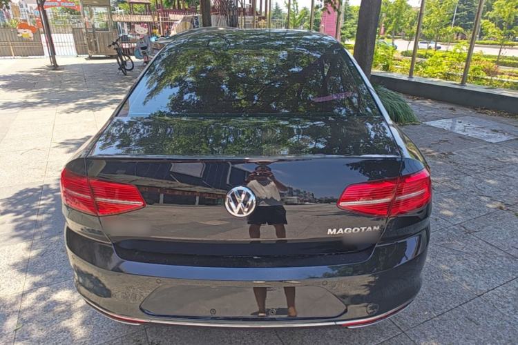 Used Volkswagen Magotan 2018 Facelift 330TSI DSG Luxury Model Rear
