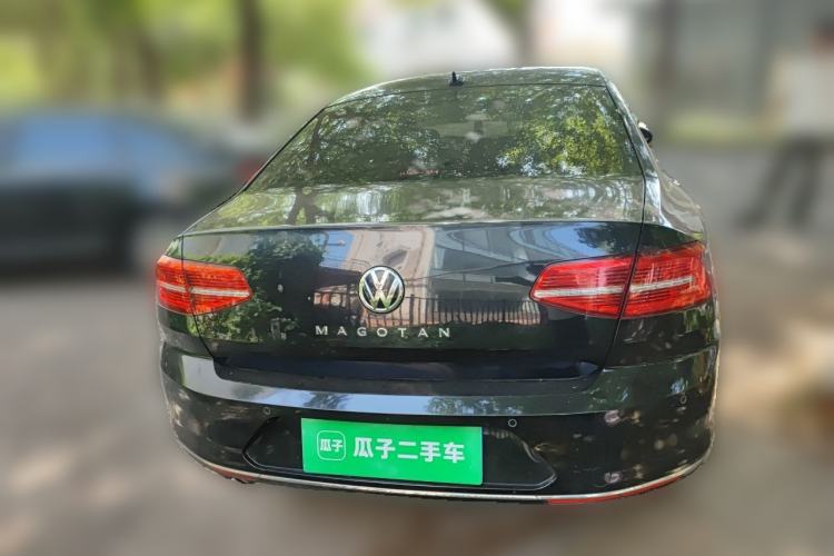 Used Volkswagen Magotan 2018 330TSI DSG Advanced Model Rear