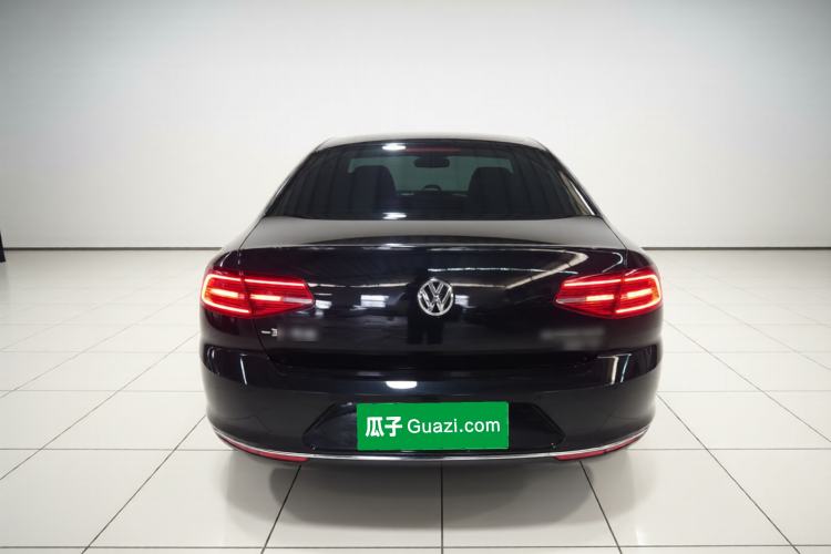 Used Volkswagen Magotan 2018 330TSI DSG Advanced Model Rear