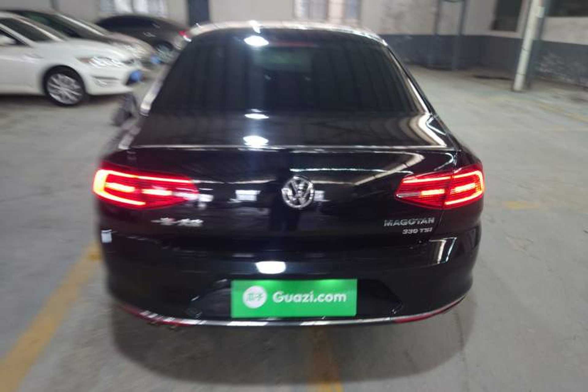Used Volkswagen Magotan 2018 330TSI DSG Advanced Model Rear