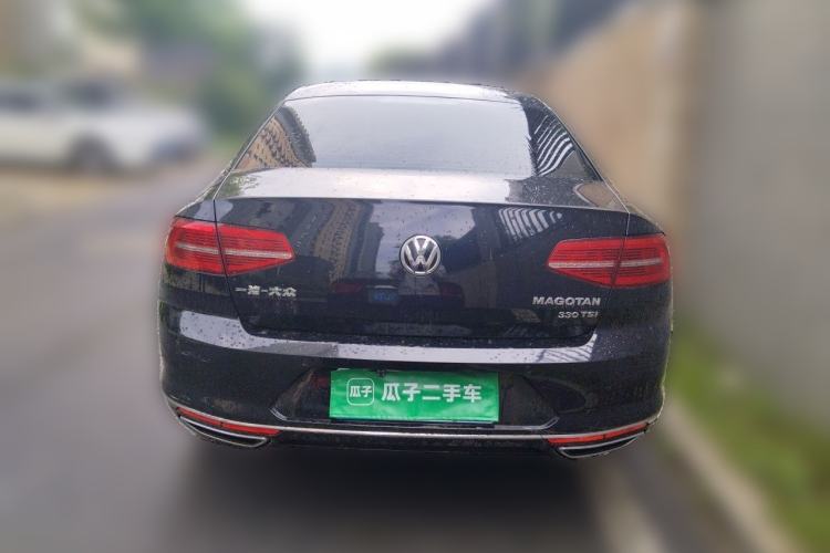 Used Volkswagen Magotan 2018 330TSI DSG Luxury Model Rear