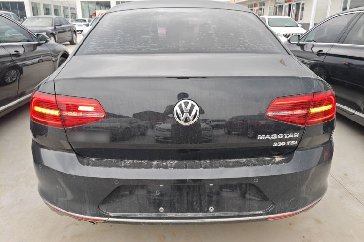 Used Volkswagen Magotan 2018 330TSI DSG Advanced Model Rear