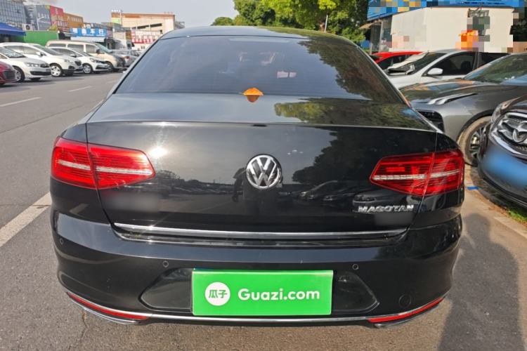 Used Volkswagen Magotan 2018 Facelift 330TSI DSG Luxury Model Rear