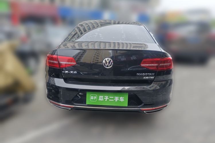 Used Volkswagen Magotan 2018 Facelift 330TSI DSG Luxury Model Rear