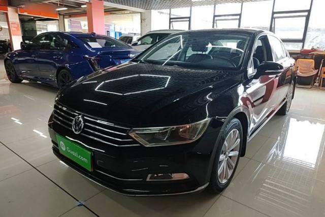 Ojetý Volkswagen Magotan 2018 330TSI DSG Advanced Model