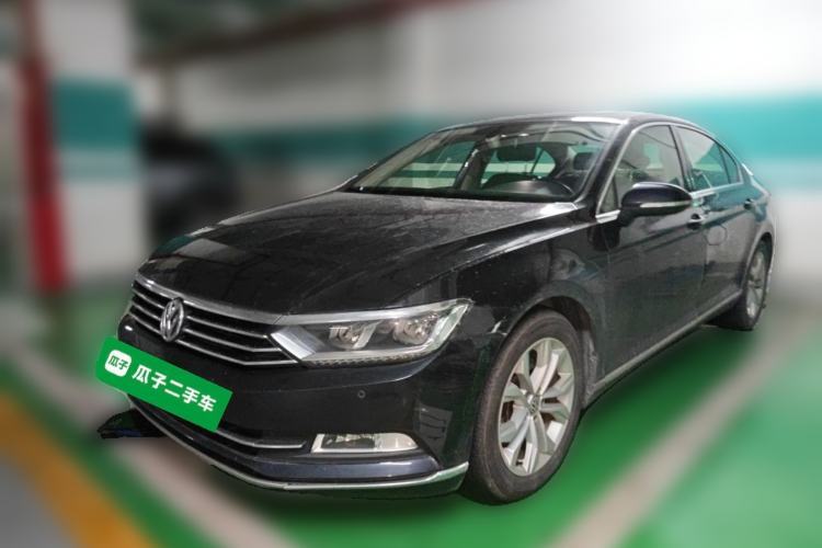 Used Volkswagen Magotan 2018 330TSI DSG Luxury Model Guazi used car, China used car export, Used car for sale, Used cars, Cheapest cars for sale