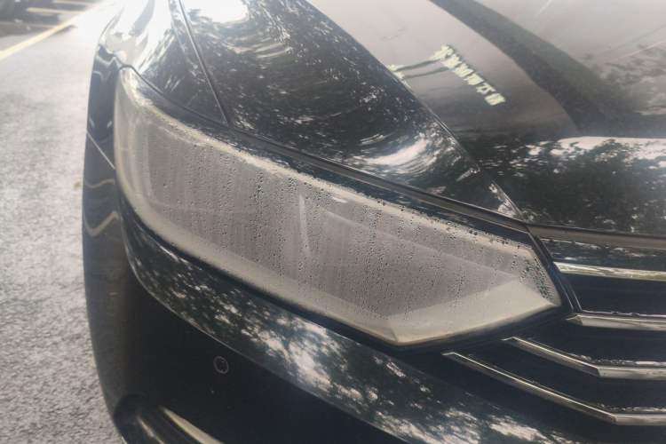 Used Volkswagen Magotan 2018 330TSI DSG Advanced Model Right Front Headlight