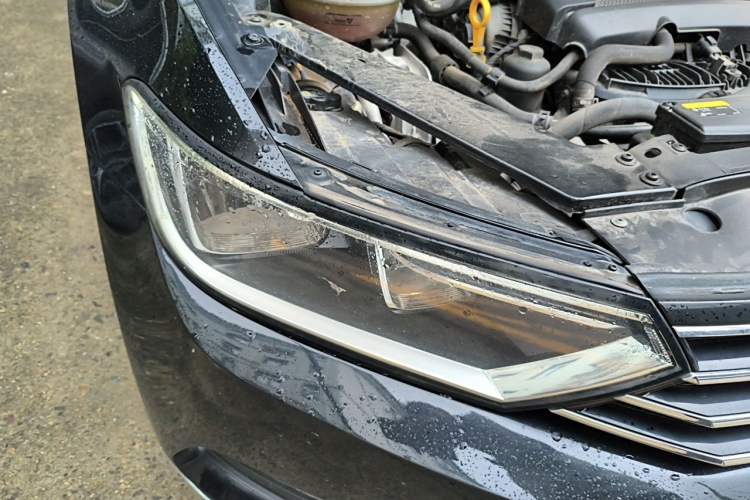 Used Volkswagen Magotan 2018 330TSI DSG Advanced Model Right Front Headlight
