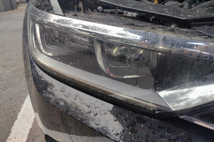 Used Volkswagen Magotan 2018 380TSI DSG Luxury Model Right Front Headlight