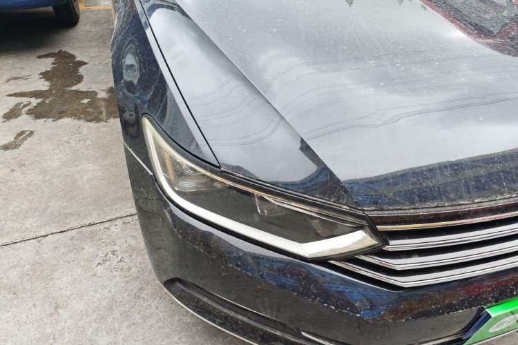 Used Volkswagen Magotan 2018 330TSI DSG Advanced Model Right Front Headlight