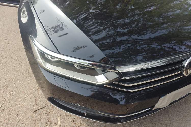 Used Volkswagen Magotan 2018 330TSI DSG Luxury Model Right Front Headlight
