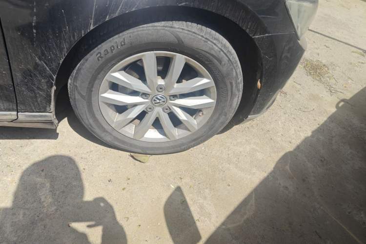 Used Volkswagen Magotan 2018 280TSI DSG Enjoyment Model Right Front Wheel Hub