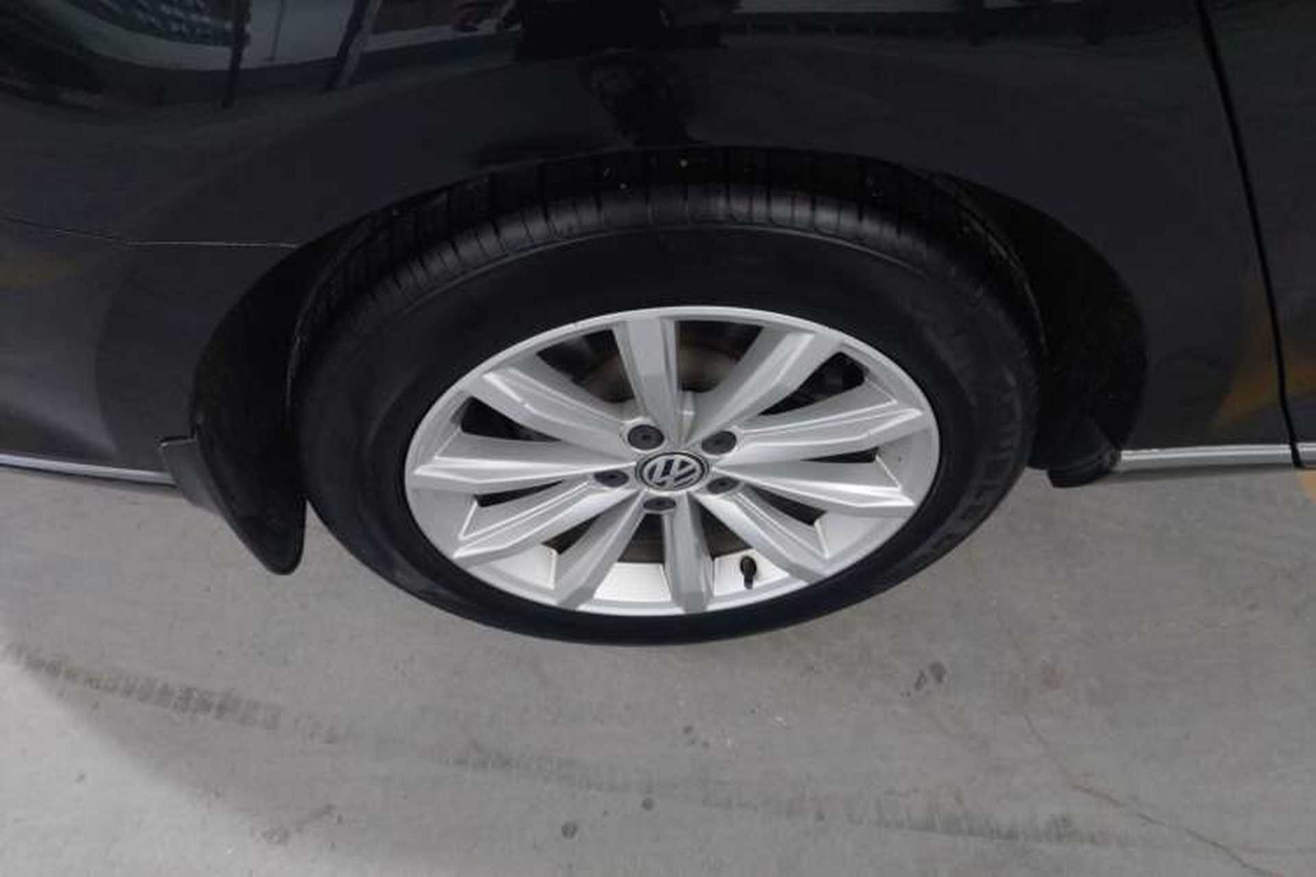 Used Volkswagen Magotan 2018 330TSI DSG Advanced Model Right Rear Wheel Hub