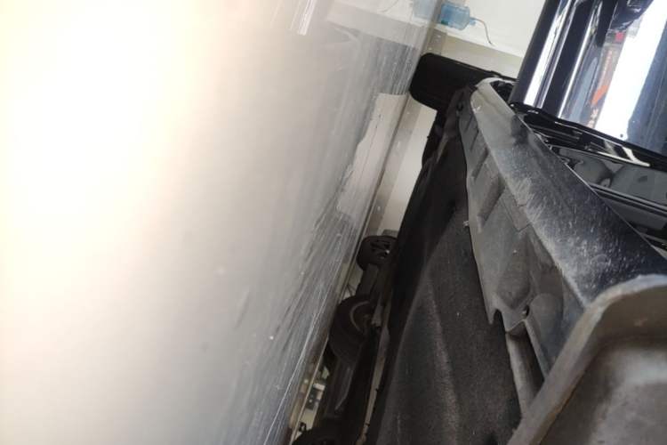 Used Volkswagen Magotan 2018 330TSI DSG Advanced Model Right Side Sill