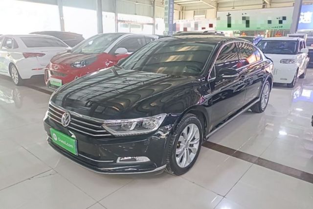 Used Volkswagen Magotan 2018 Facelift 330TSI DSG Luxury Model