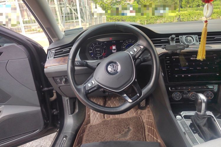 Used Volkswagen Magotan 2018 380TSI DSG Prestige Model Steering Wheel