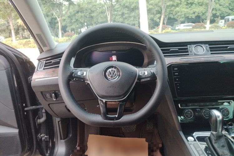 Used Volkswagen Magotan 2018 380TSI DSG Prestige Model Steering Wheel