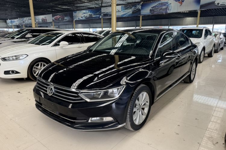 Used Volkswagen Magotan 2018 330TSI DSG Advanced Model Guazi used car, China used car export, Used car for sale, Used  cars, Cheapest cars for sale