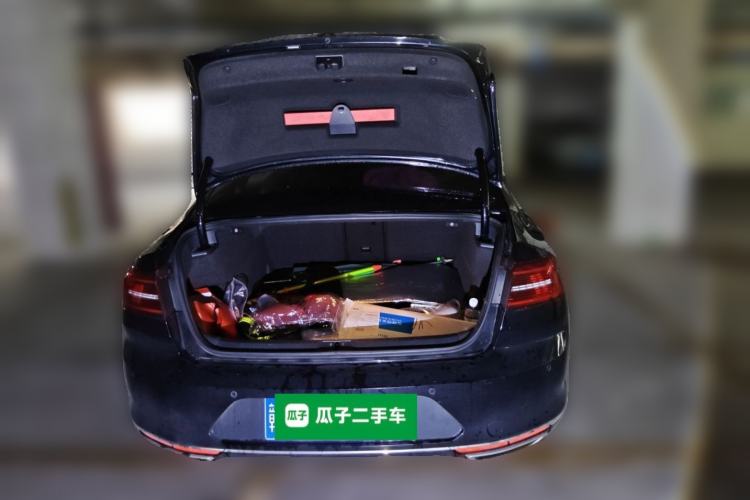 Used Volkswagen Magotan 2018 330TSI DSG Luxury Model Trunk