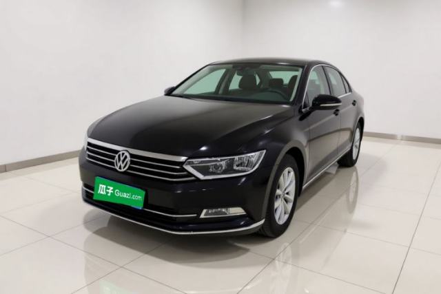Ojetý Volkswagen Magotan 2018 280TSI DSG Enjoyment Model